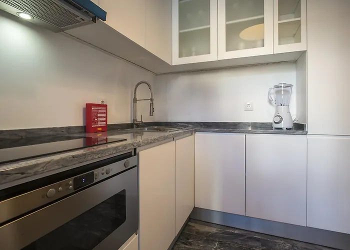 Portas De Sao Bento * Lisboa