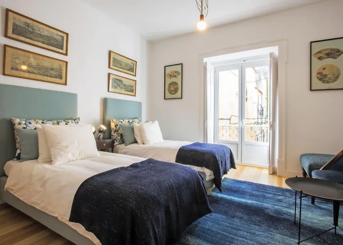 Portas De Sao Bento * Lisboa